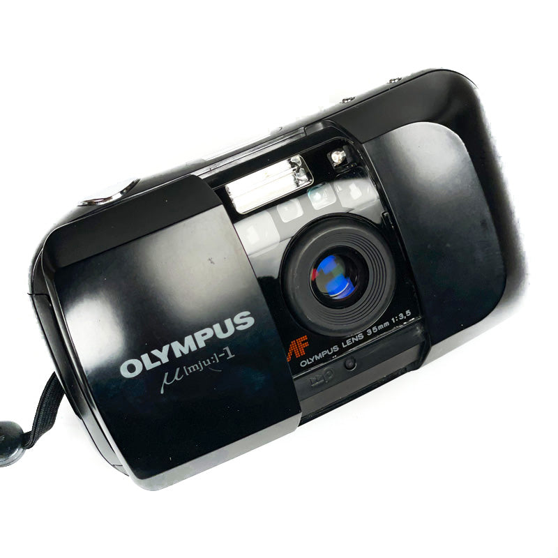 olympus mju 1 I 35mm 3.5 compact point and shoot appareil photo argentique film pellicule photographie ancien vintage 24x35 135 35mm