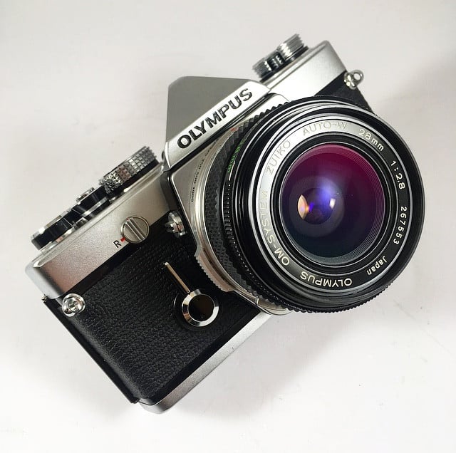 Olympus OM1 & Zuiko 28mm 2.8