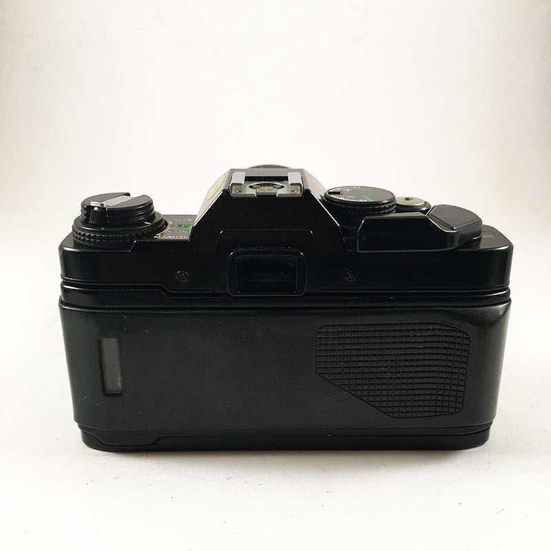 Olympus OM40 & Tokina 35-135mm 4-4.5