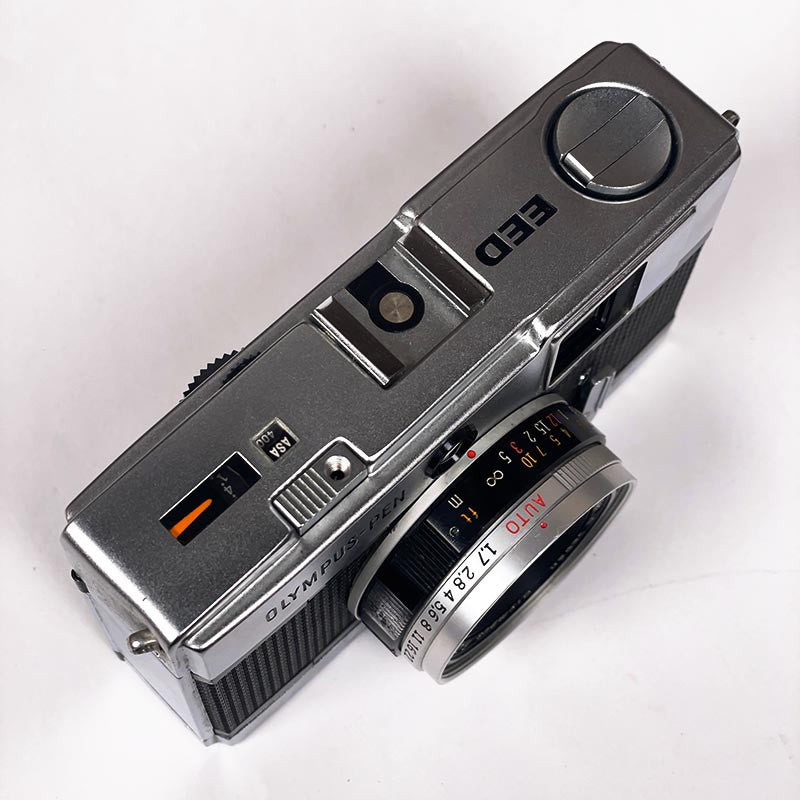 Olympus Pen EED & F.Zuiko 32mm 1.7
