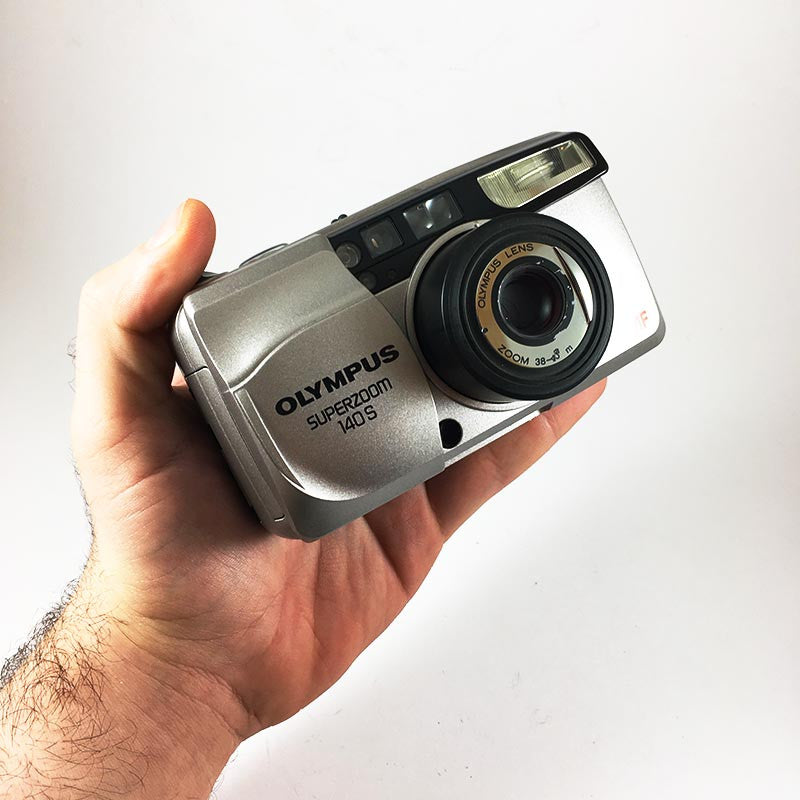 olympus af superzoom 140s zoom point and shoot ancien vintage 38-140mm argentique 1999 compact camera