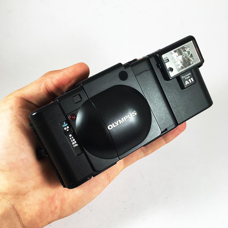 Olympus XA Flash & F.Zuiko 35mm 2.8