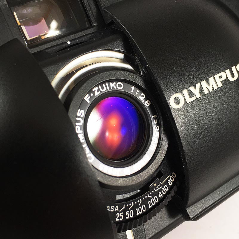 Olympus XA Flash & F.Zuiko 35mm 2.8
