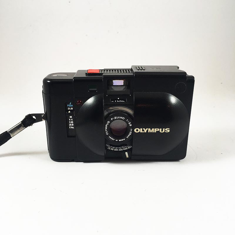 Olympus XA Flash & F.Zuiko 35mm 2.8
