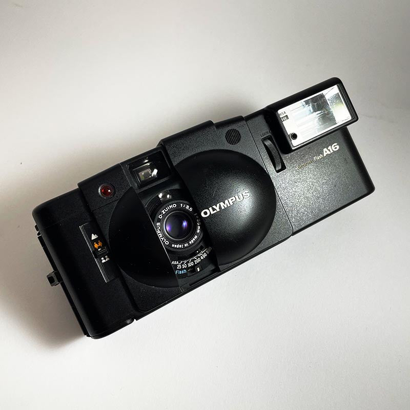 Olympus XA2 & A16 Flash 35mm 3.5