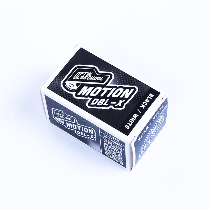 Opti dbl-x double-x optik oldschool noir et blanc film 200 iso 200iso cinema pellicule argentique photo photographie bw 135 24x36 35mm 36 exp