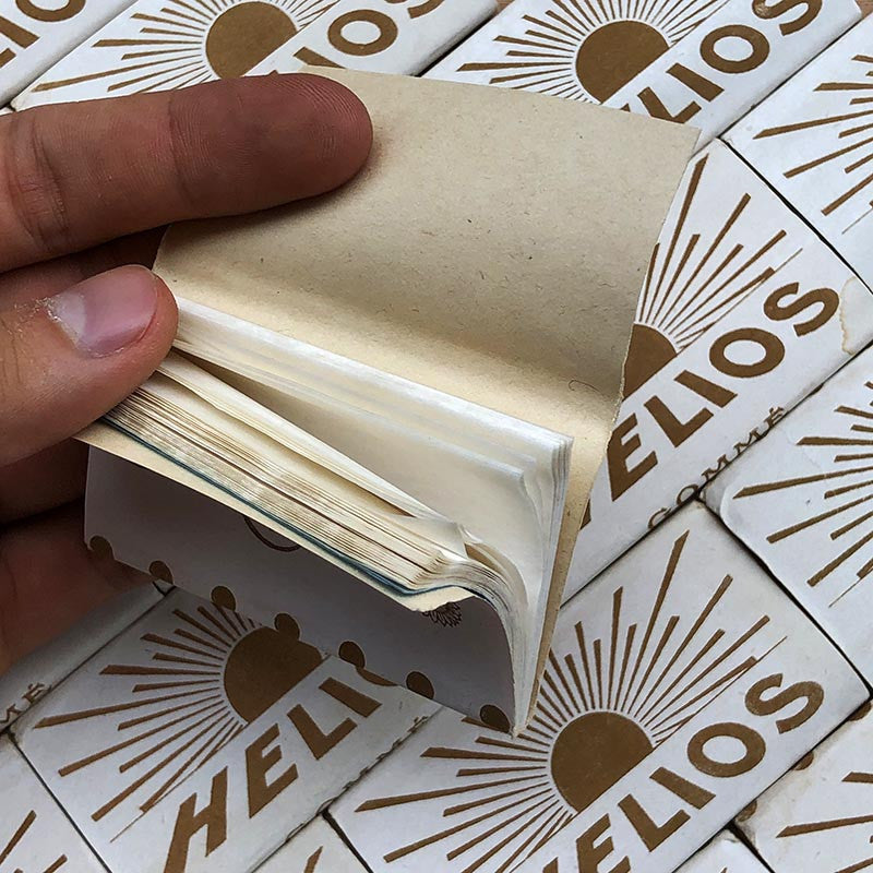 papier feuille a rouler cigarette Helios ancien vintage 1930 tabac