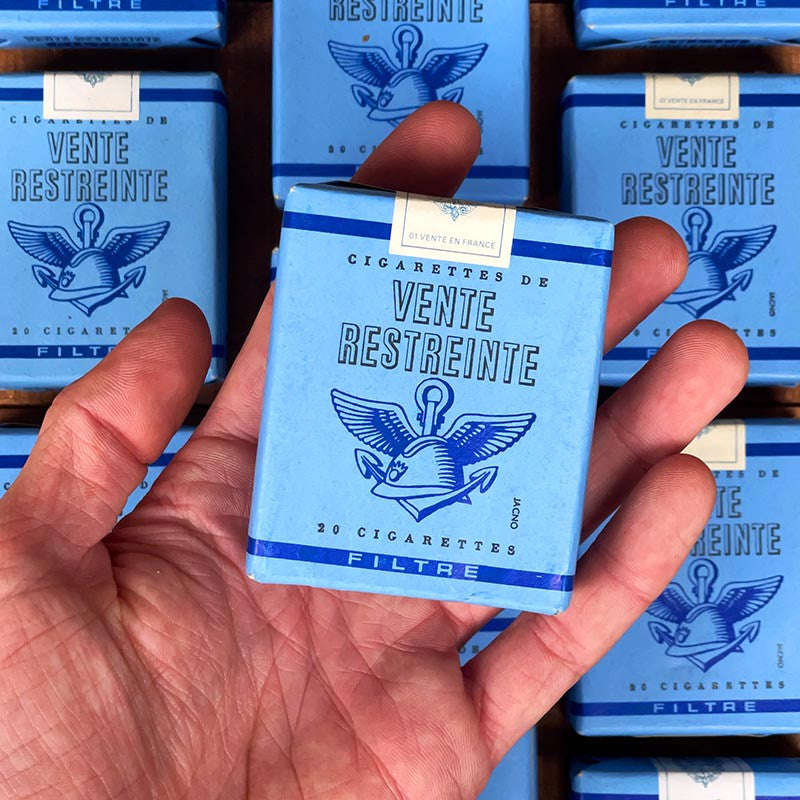 paquet de tabac filtre cigarette troupe troupes militaire armée fumeur 1976 1980 ancienne ancien vintage