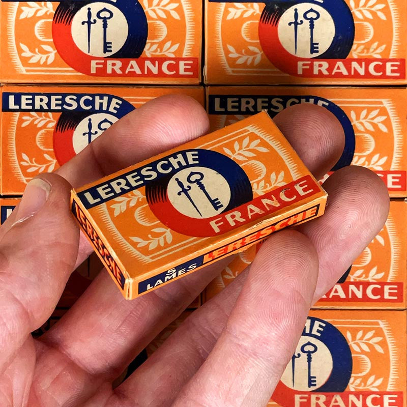 paquet de lames de rasoir anciennes barbe barbier acier ancien 1940 1950 leresche