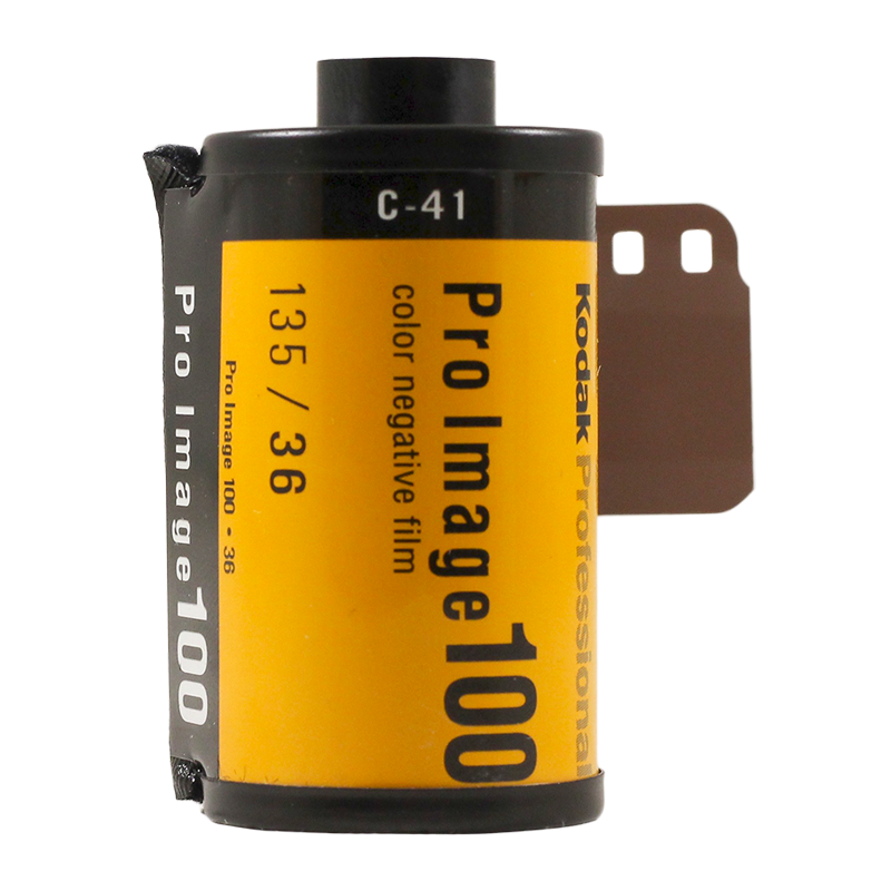 Kodak pro image couleur film 100 iso portrait 135 35mm