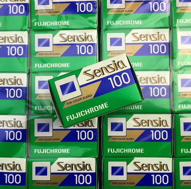 sensia 100 35mm fuji fujifilm 36 poses fujichrome diapo couleur diapositives 100 périmée 2004