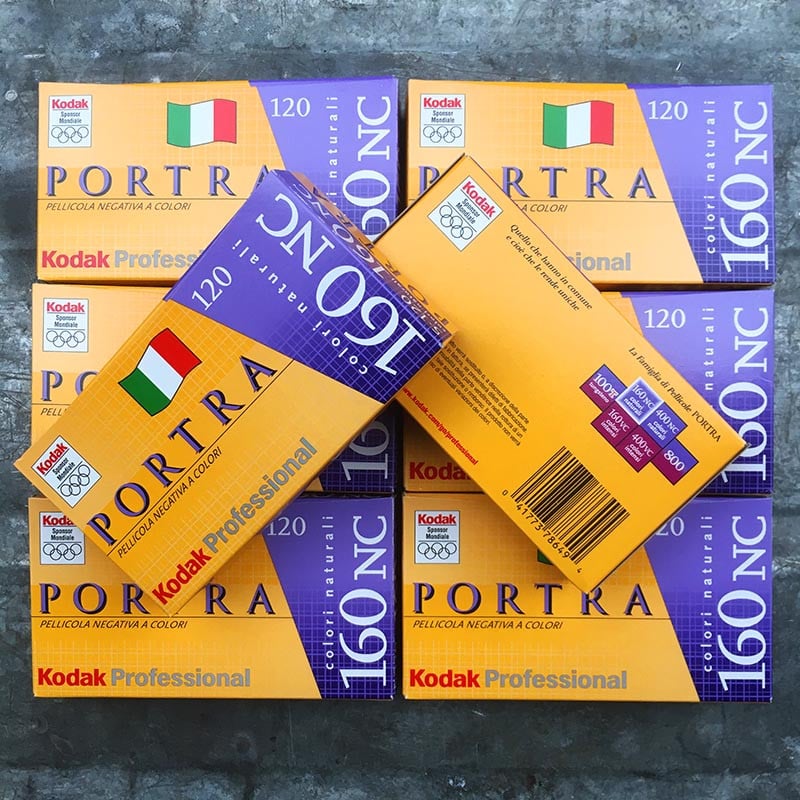 pack 5 kodak Portra 160 NC Natural Color négatif couleur pellicule 120 argentique moyen format C41 2003 périmée
