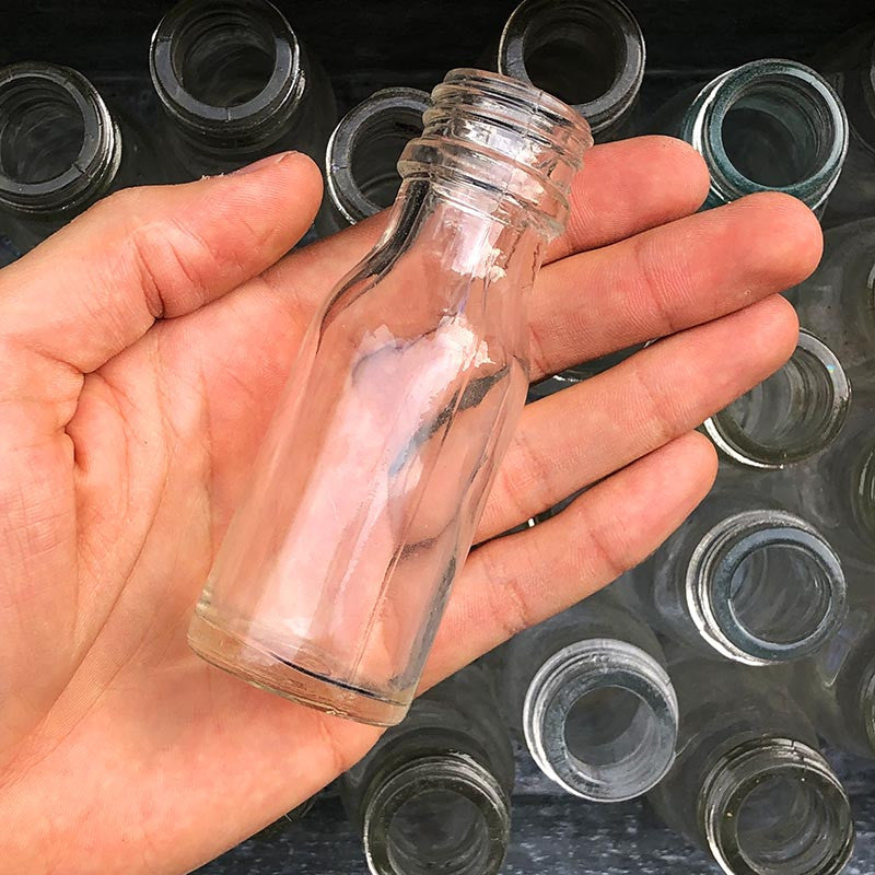 petit flacon ancien vintage laboratoire 45ml 1950 19600 verre transparent