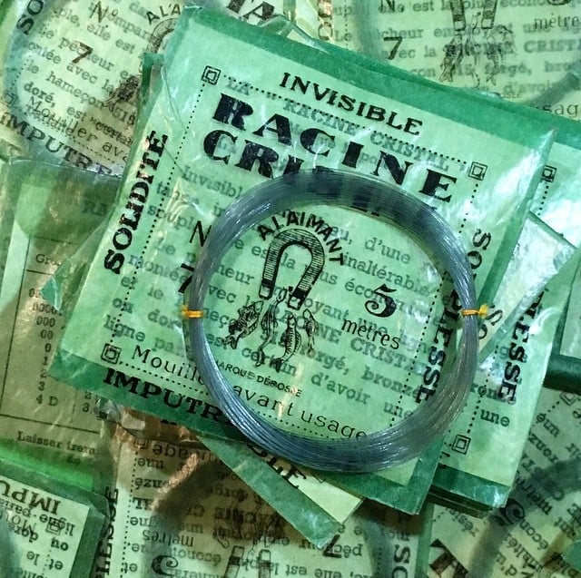 petit sachet fil de pêche bas de ligne 1930 ancien poisson racine cristal