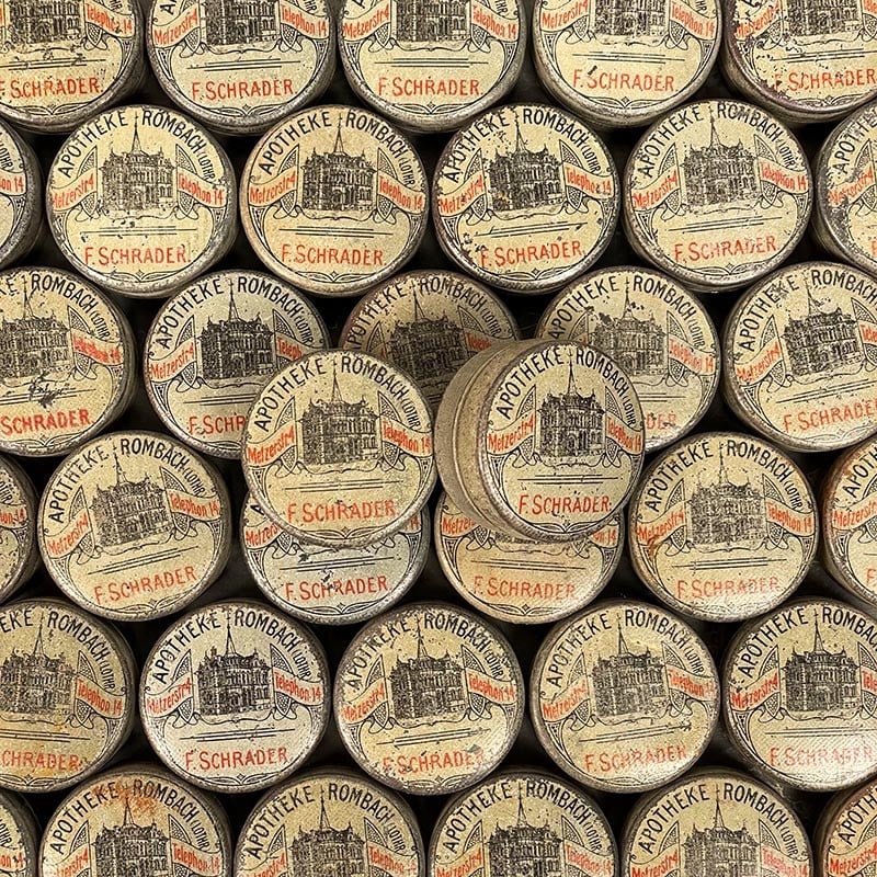 petite boite ronde métallique métal f schrader ancienne petite pharmacie 1930