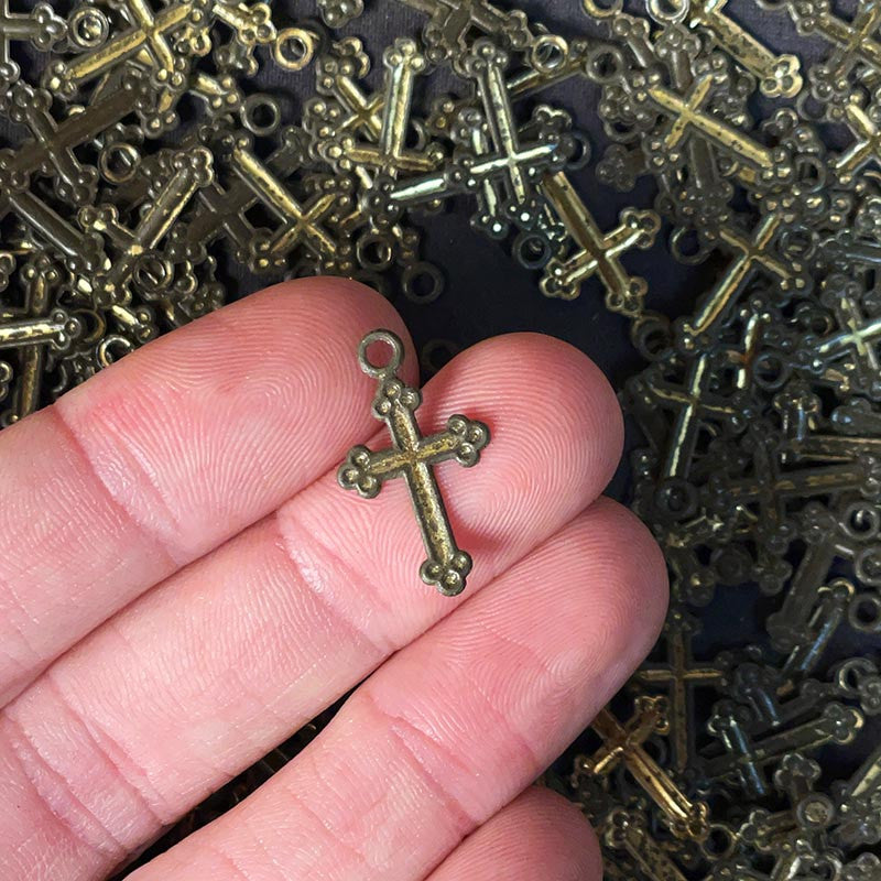 petite croix de chapelet ancienne vintage 1920 1930 métallique métal chrétien christ religieux