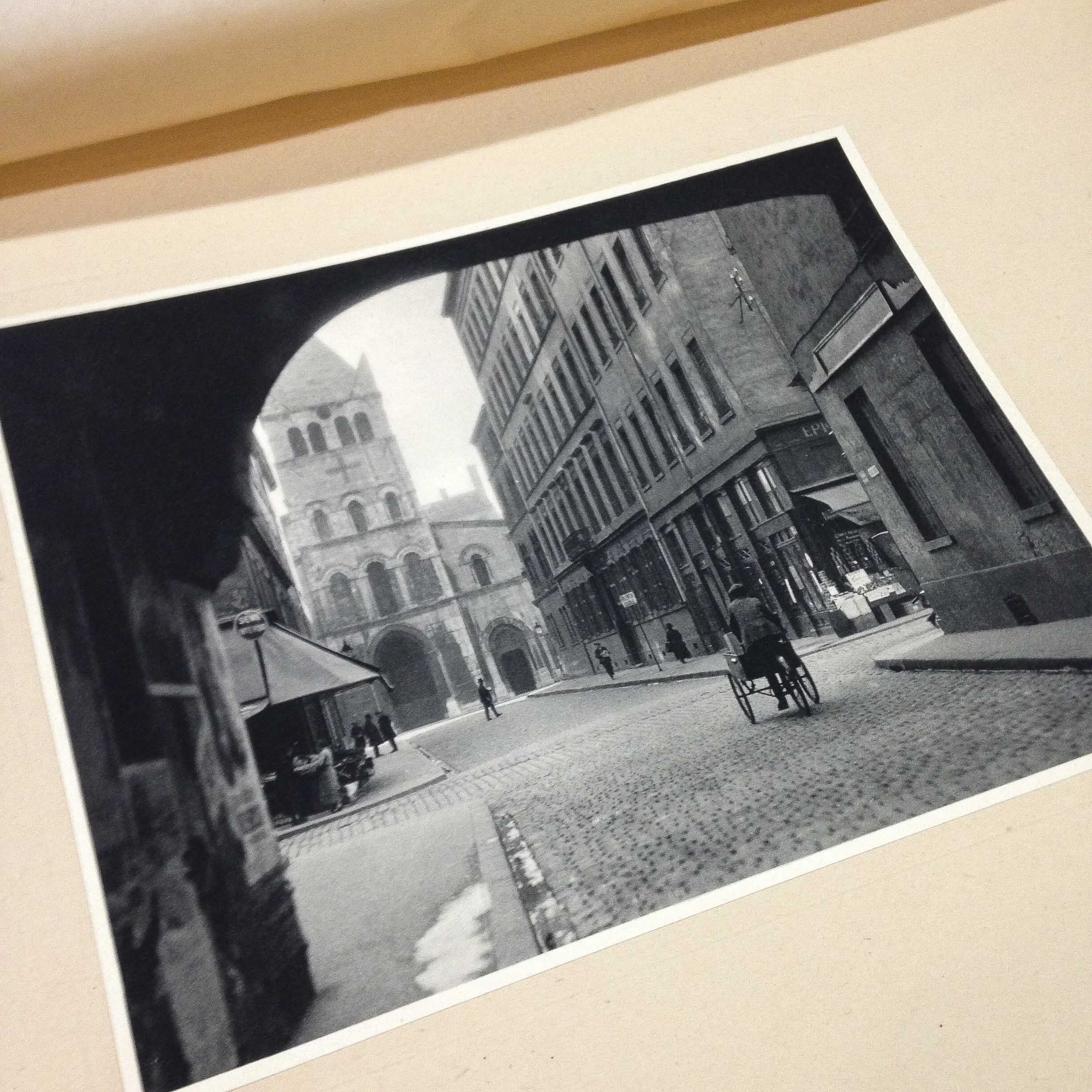 photo gravure héliogravure ancien vintage blanc et demilly noir et blanc lyon ville lyonnais papier 1930 bouquiniste