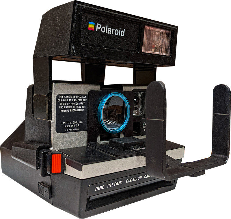Polaroid 600 Dine Close-Up