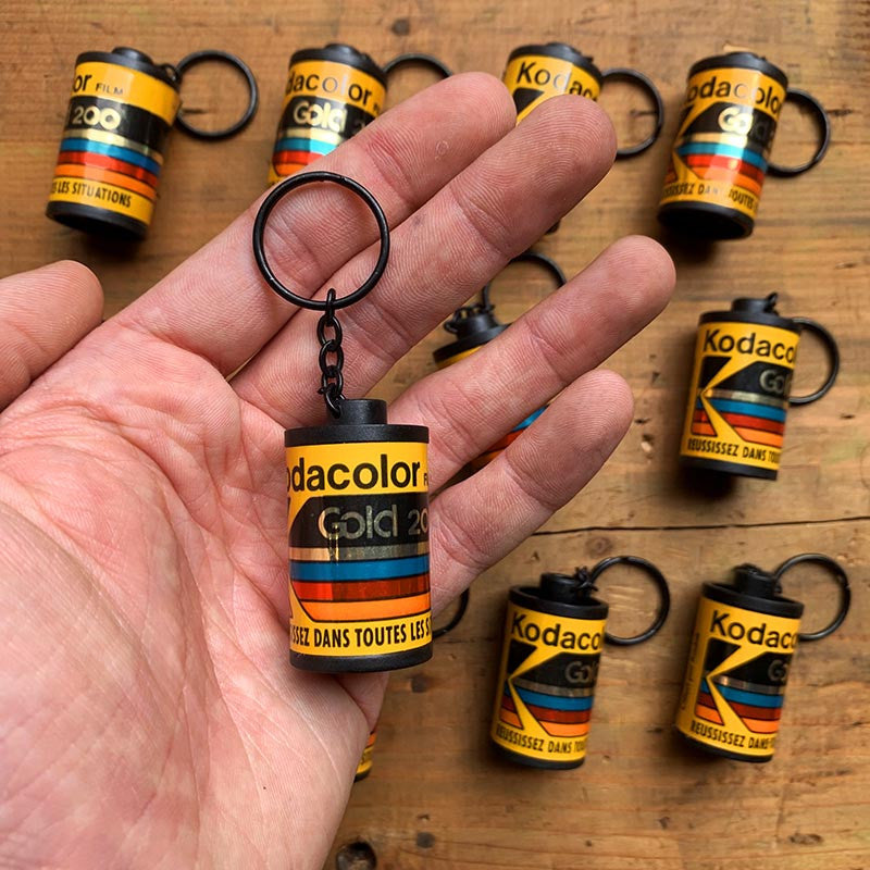 porte clef clefs kodak kodacolor gold 200 pellicule film promotion photo argentique publicitaire 1980 kodak