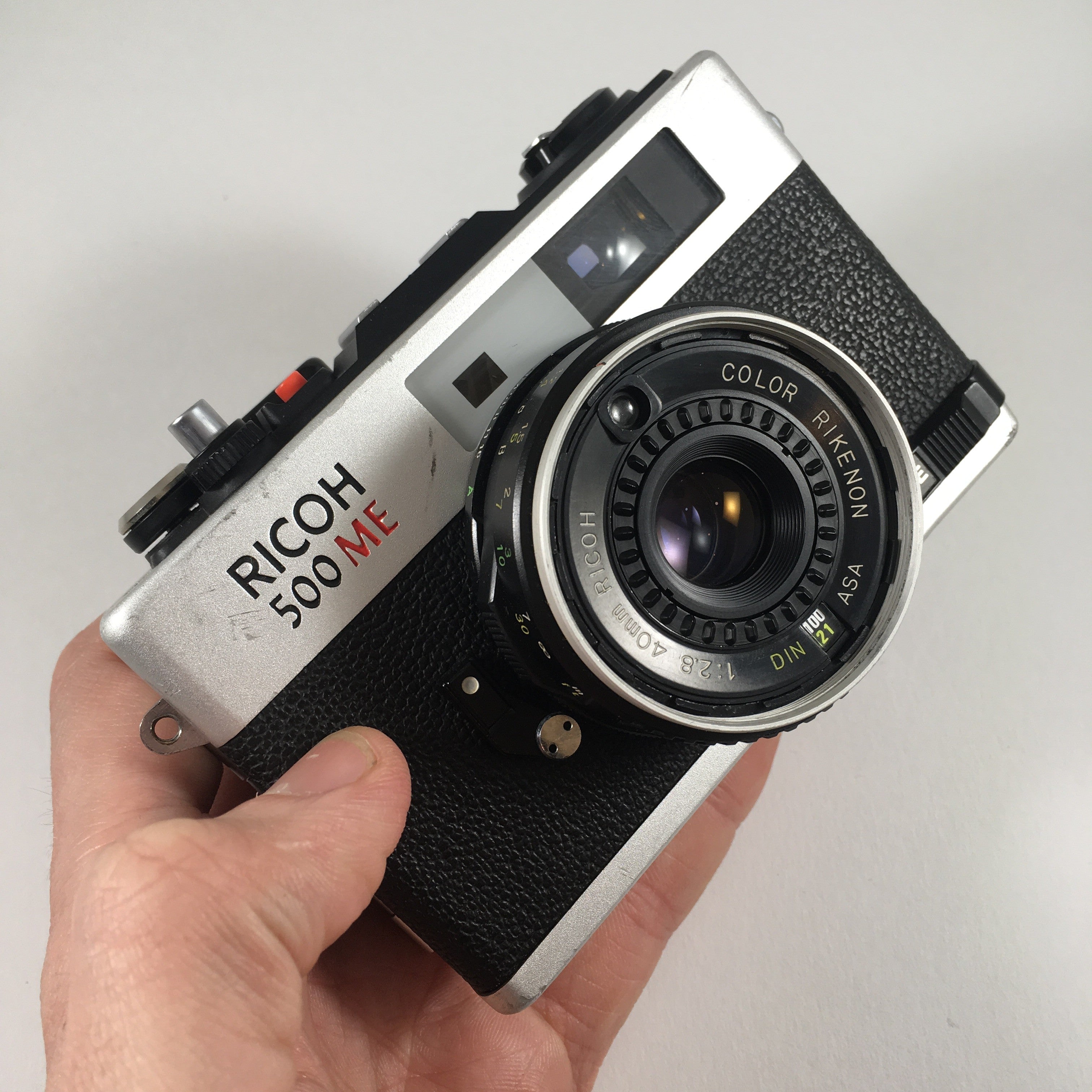 Ricoh 500 ME & Rikenon 40mm 2.8