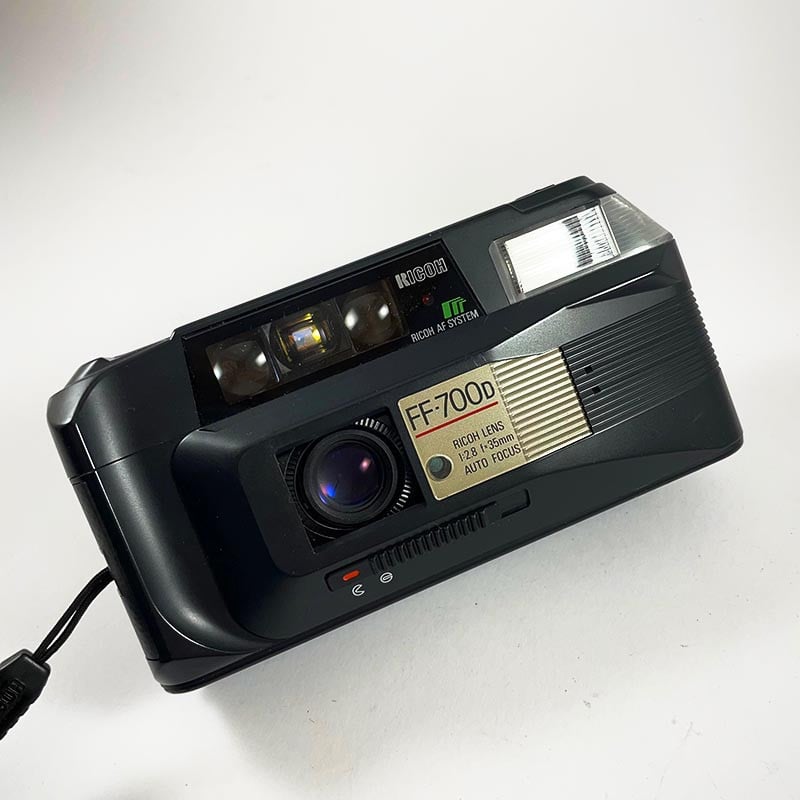Ricoh FF-700D 35mm 2.8