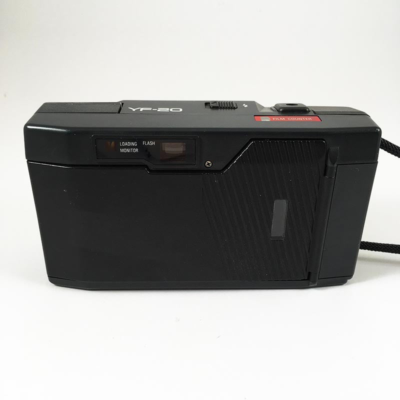 Ricoh YF-20 & Rikenon 35mm 4
