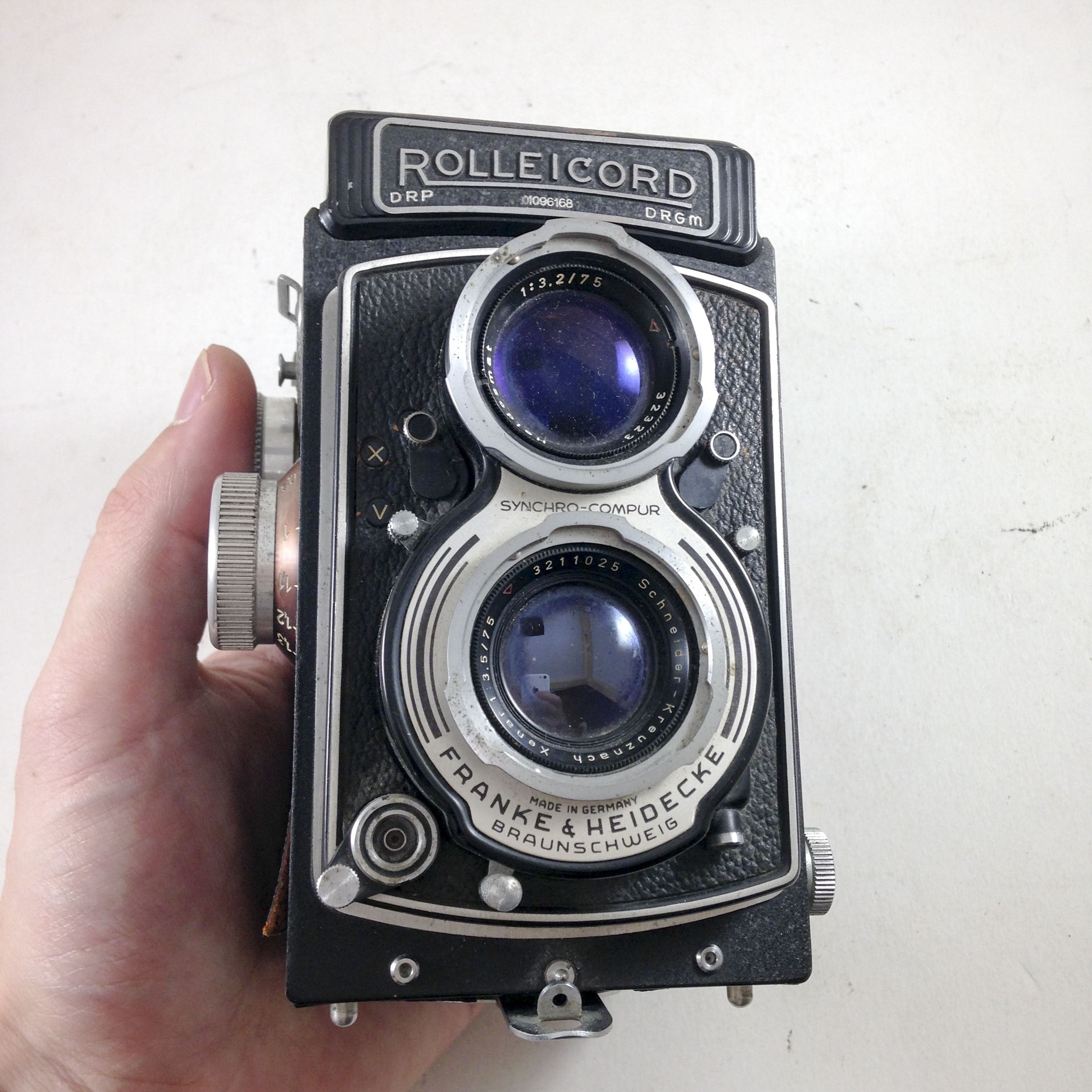 ROLLEICORD moyen format 6x6 bi-objectif factice vitrine faux boitier argentique tlr drg drgm