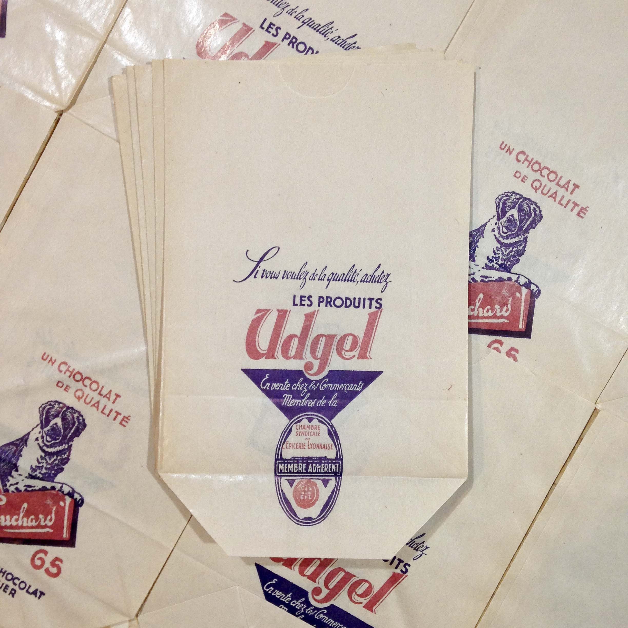 sachet chocolat suchard ancien vintage papier chien épicerie 1960