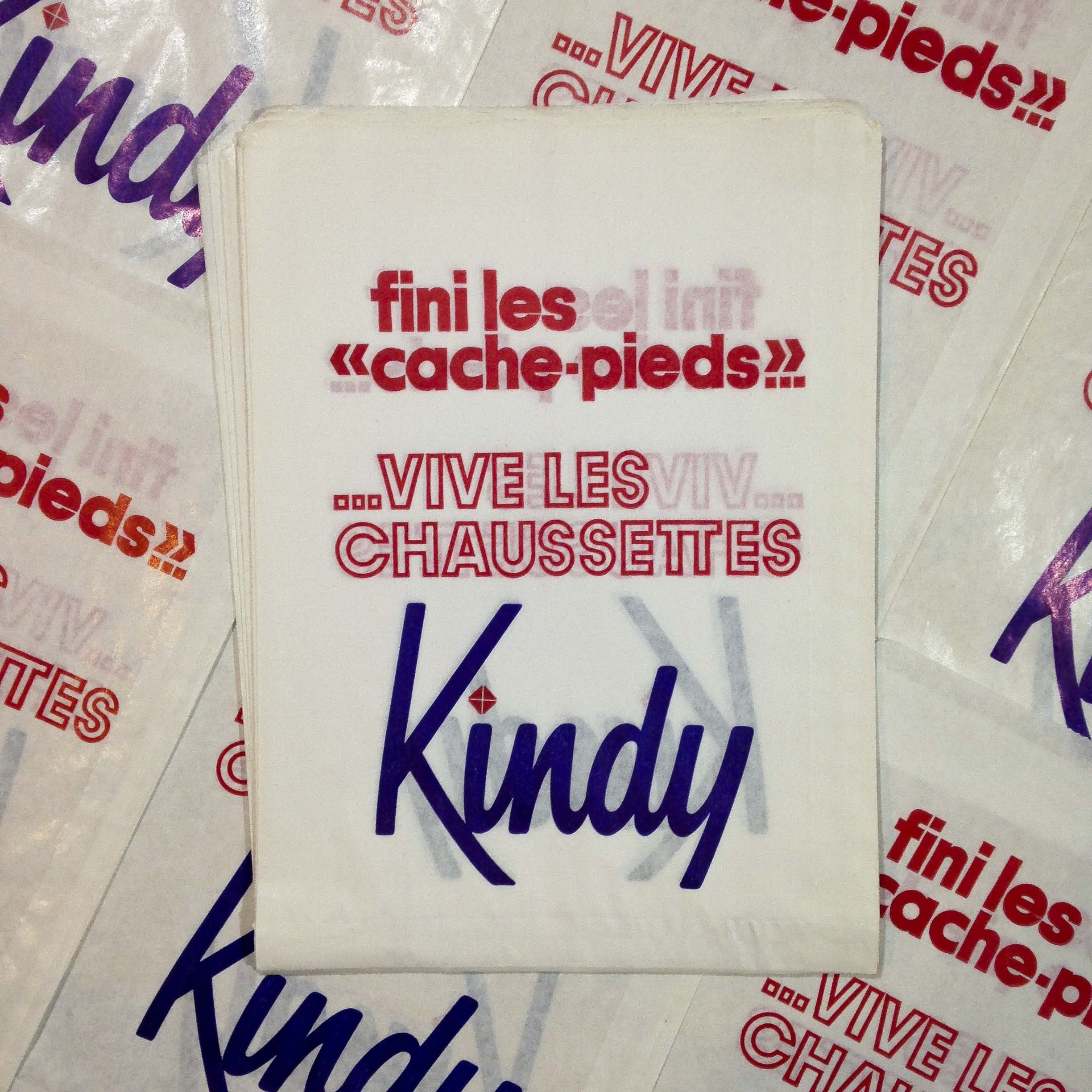 sachet papier ancien vintage kindy chaussette mercerie 1970