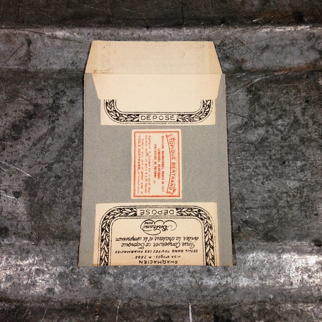 sachet topique bertrand pharmacie santé poison ancien stock vintage 1920