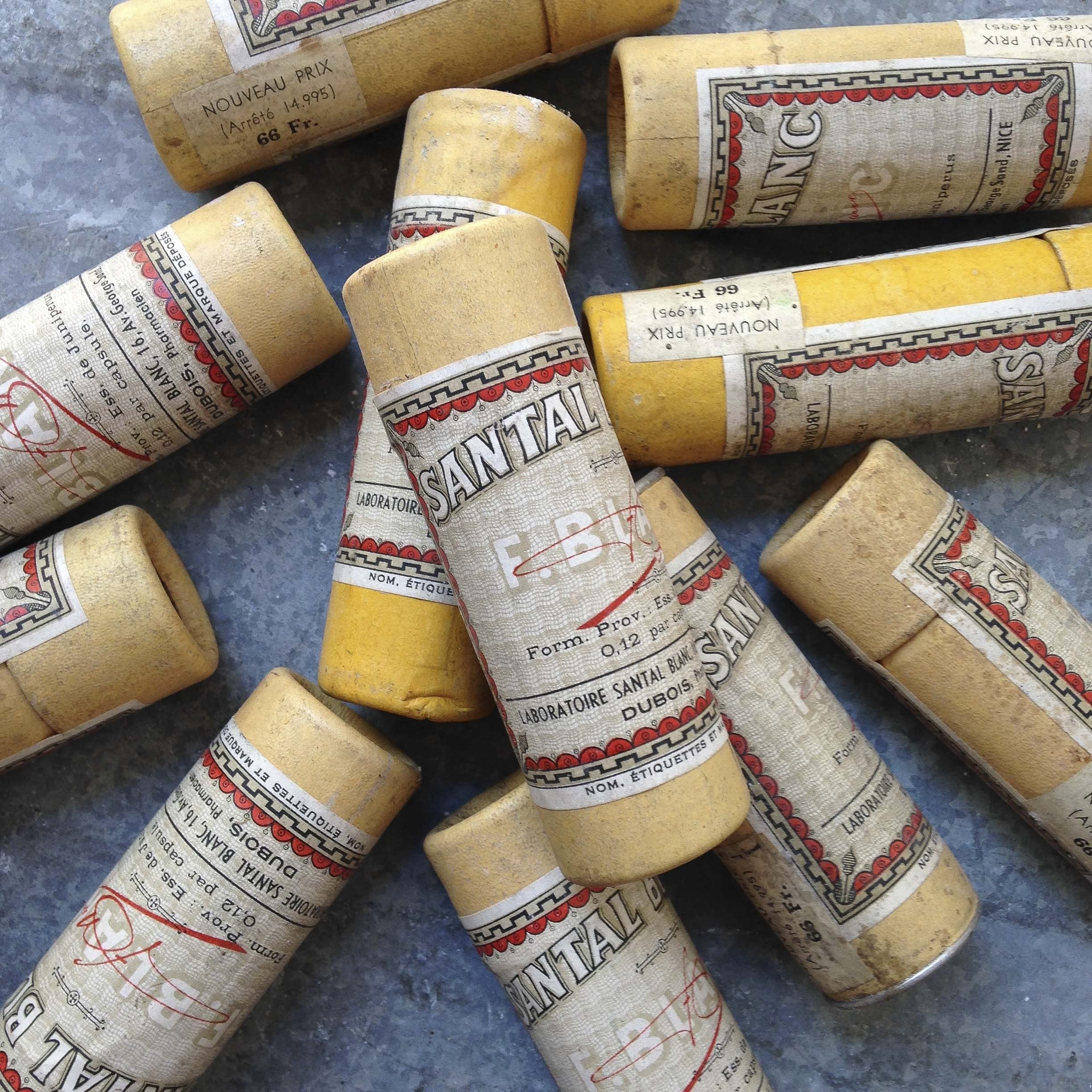 santal blanc médicament tube carton ancien vintage pharmacie 1930