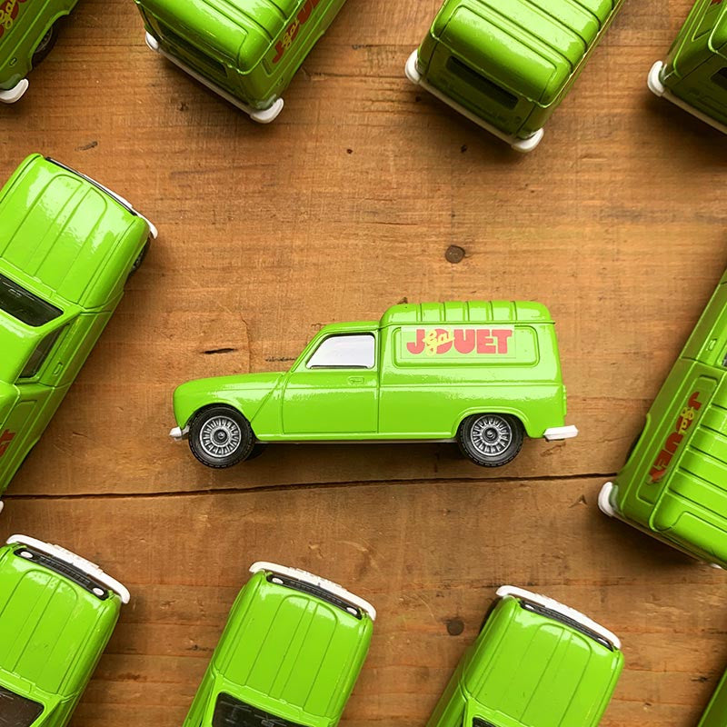 voiture miniature ancienne solido 1983 renault 4 fourgonnette R4 Jouet Gai fabriqué en france vert