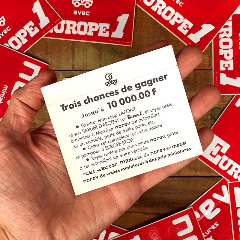 sticker autocollant ancien vintage norev europe 1 1980 rouge