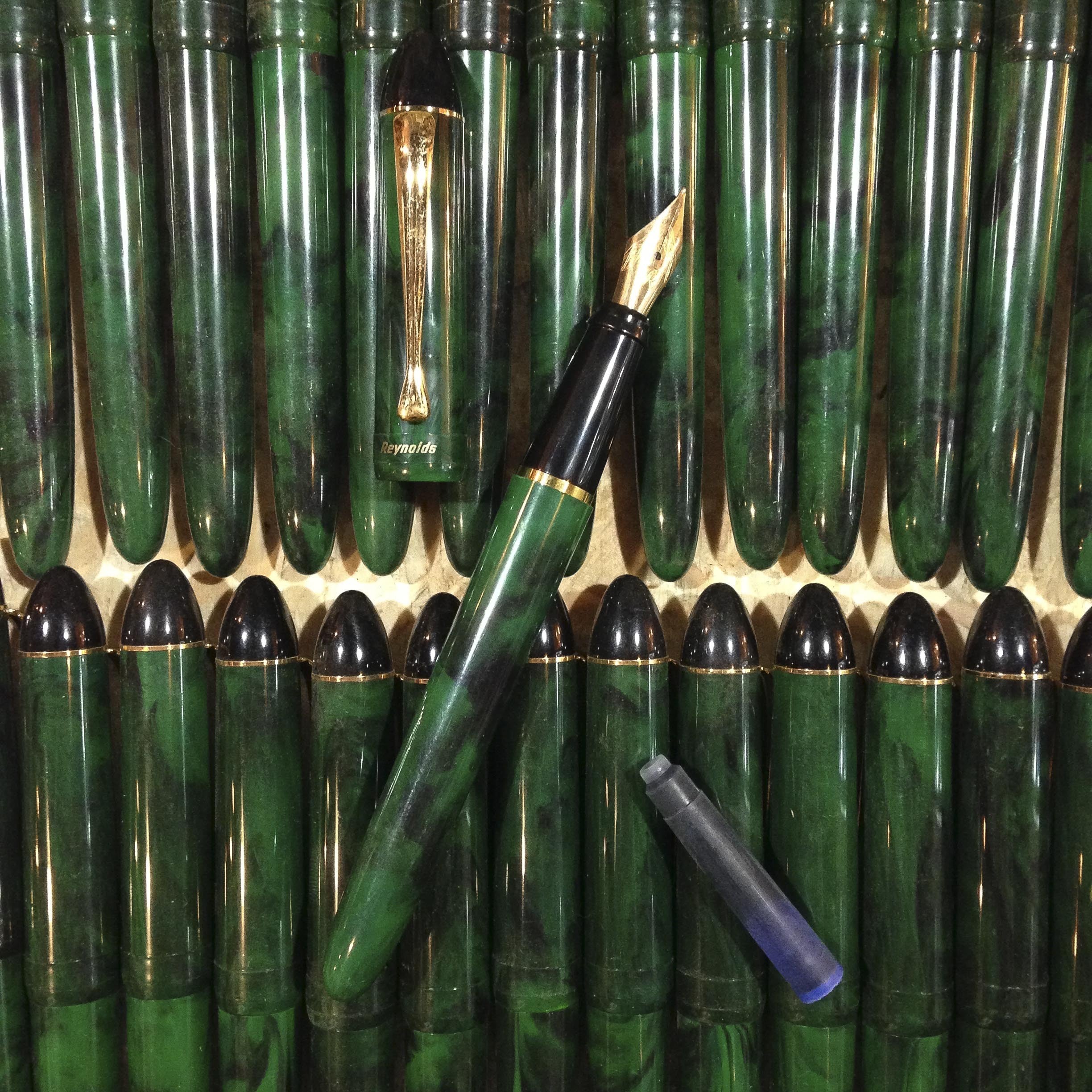 stylo plume ancien vintage reynolds écriture papeterie 1990