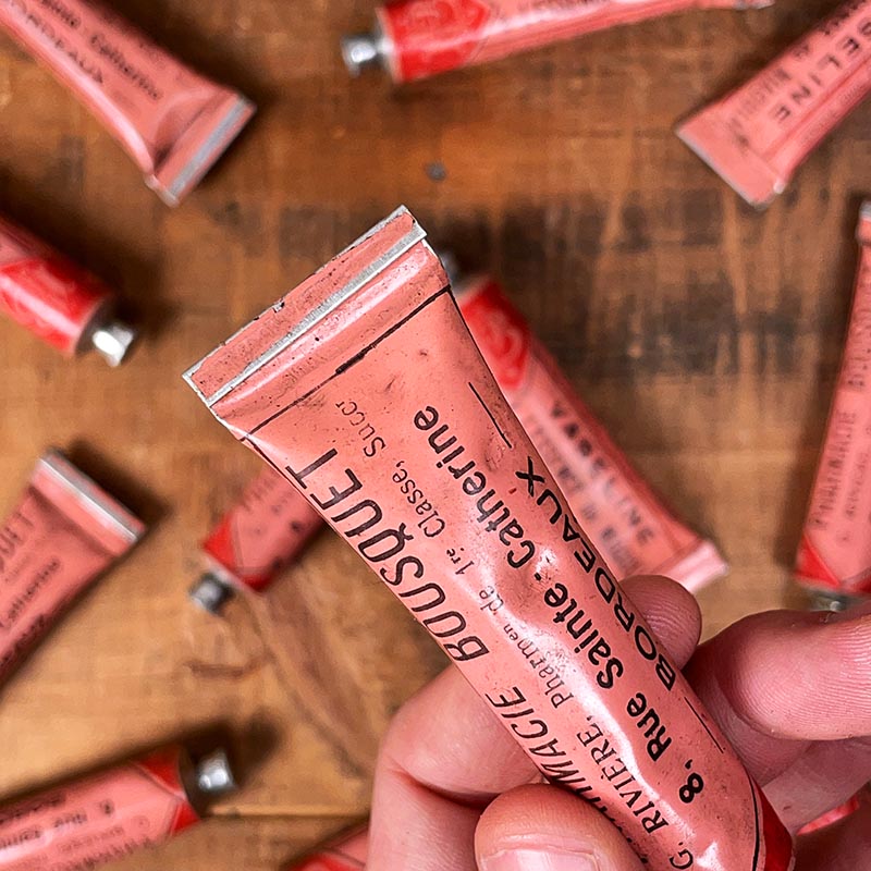 tube vaseline essence niaouli ancien pharmacie bousquet 1930 vintage métallique
