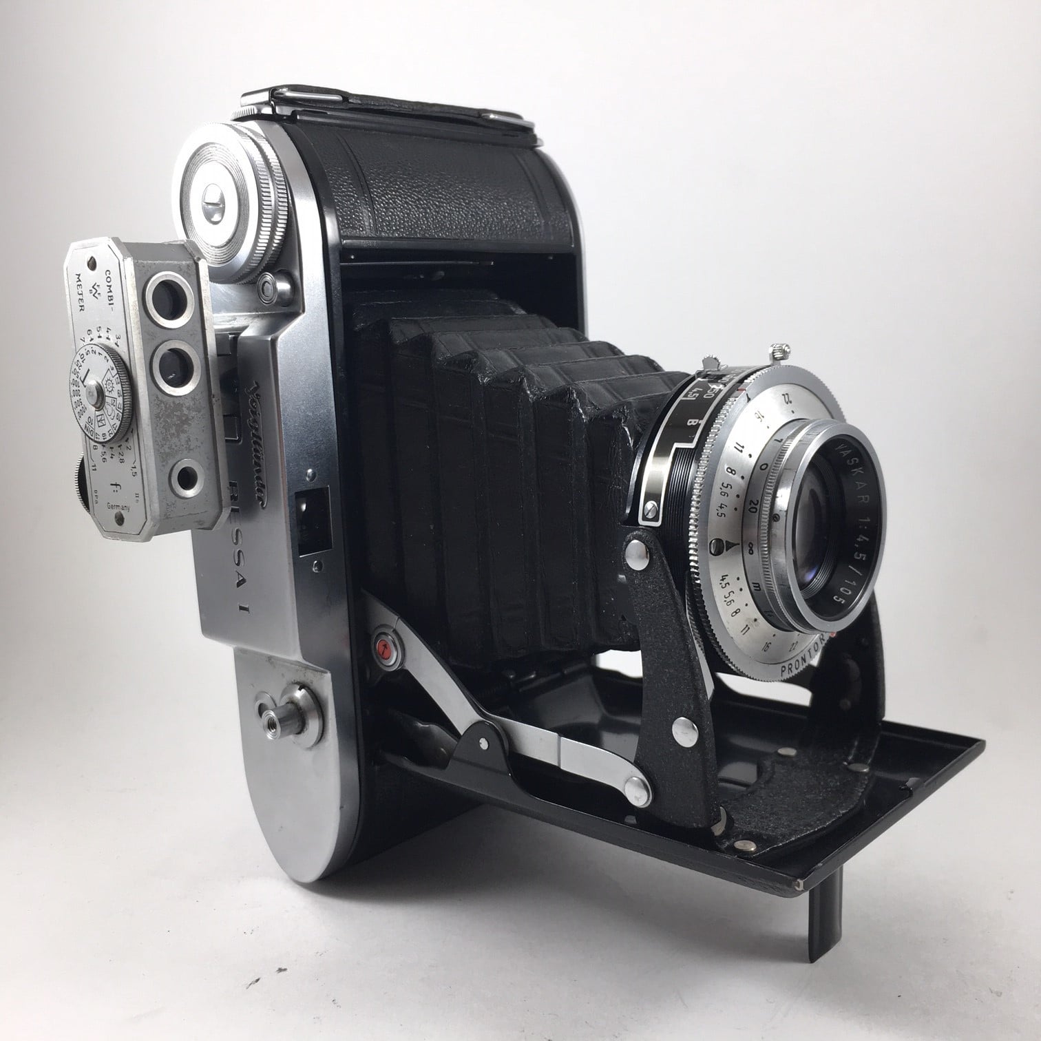 Voigtlander Bessa 1 & Vaskar 105mm 4.5