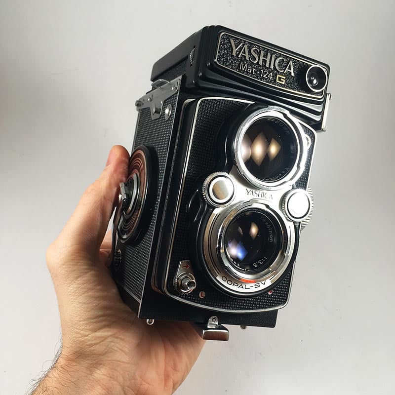 Yashica Mat 124G Argent & Yashinon 80mm 3.5