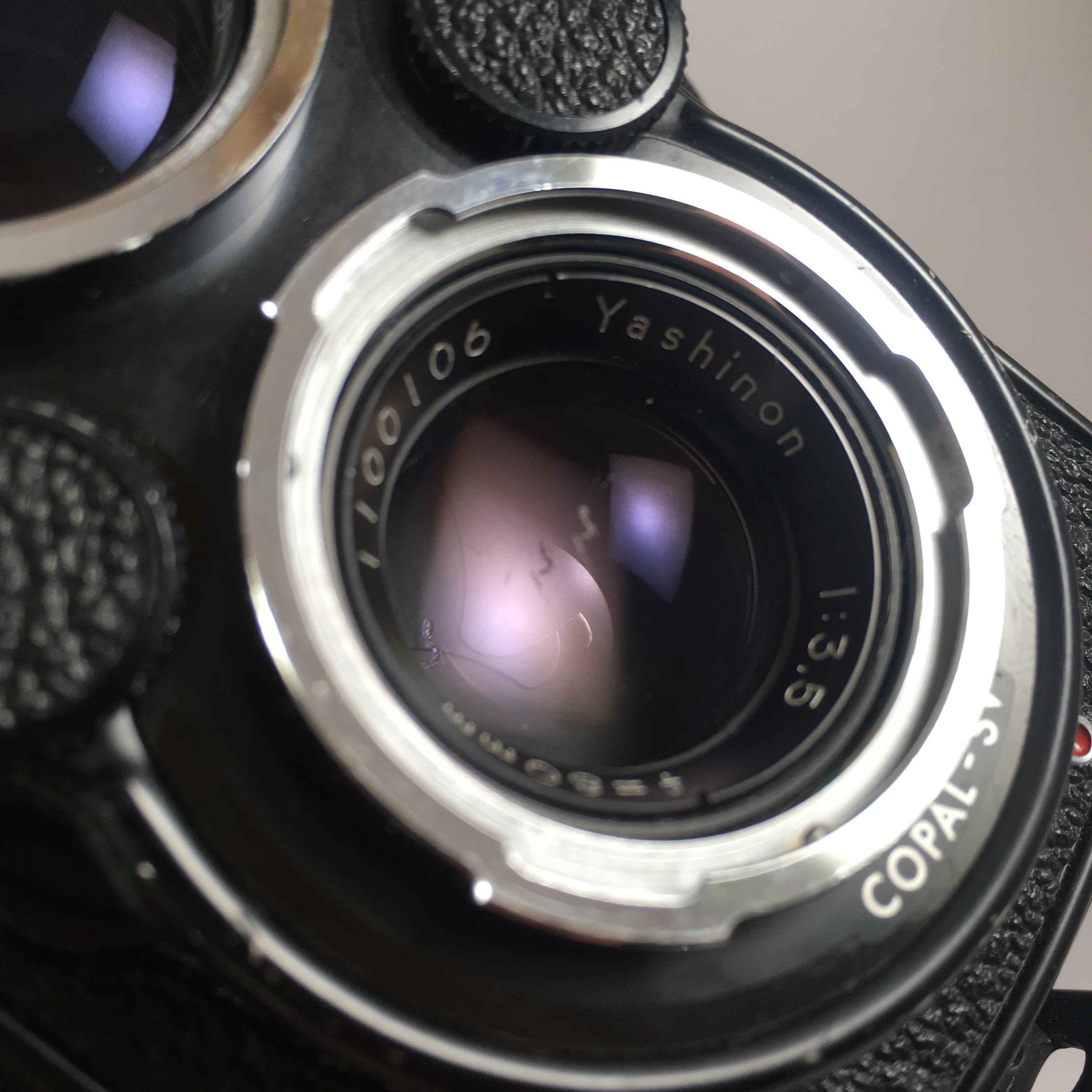 Yashica Mat 124G & Yashinon 80mm 3.5