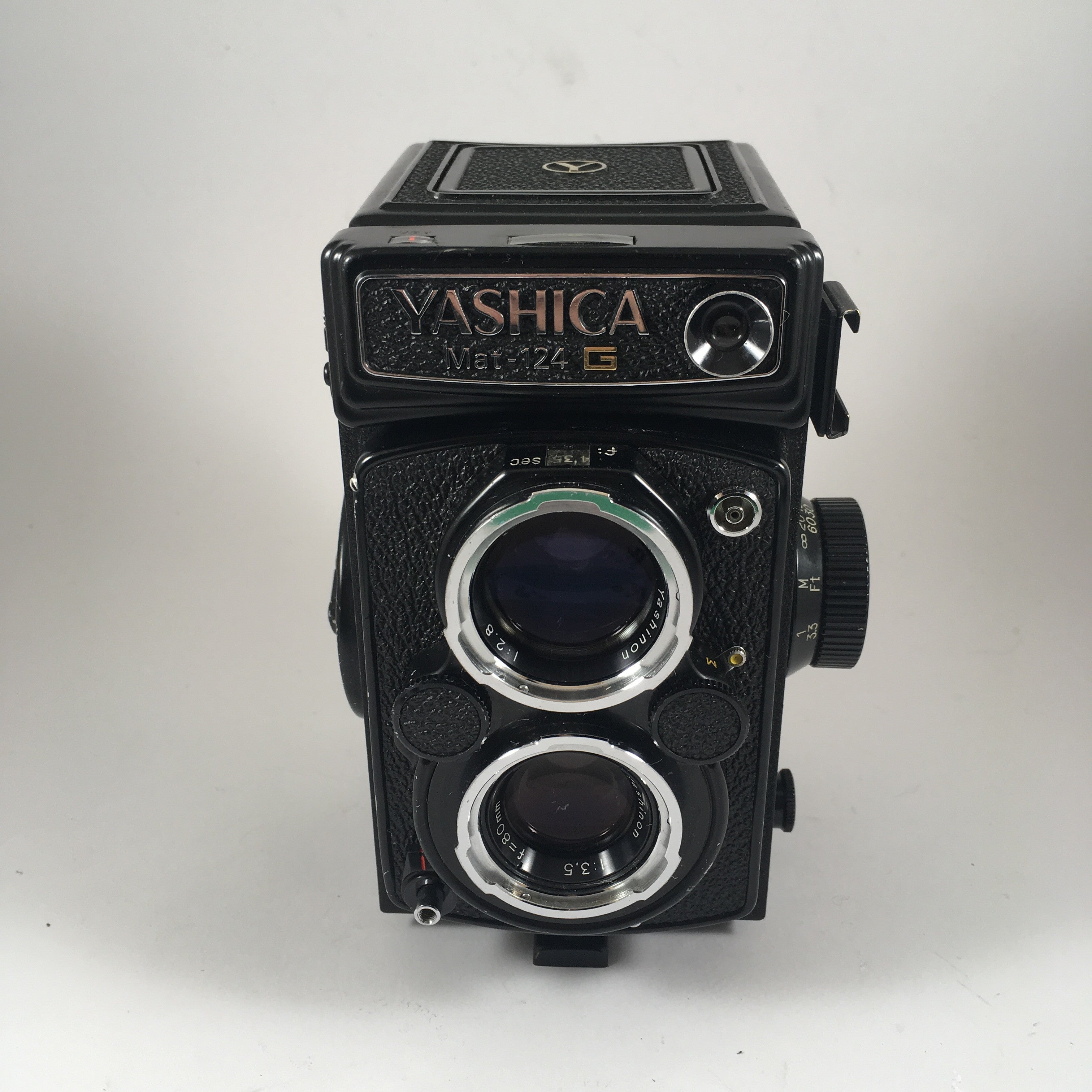 Yashica Mat 124G & Yashinon 80mm 3.5