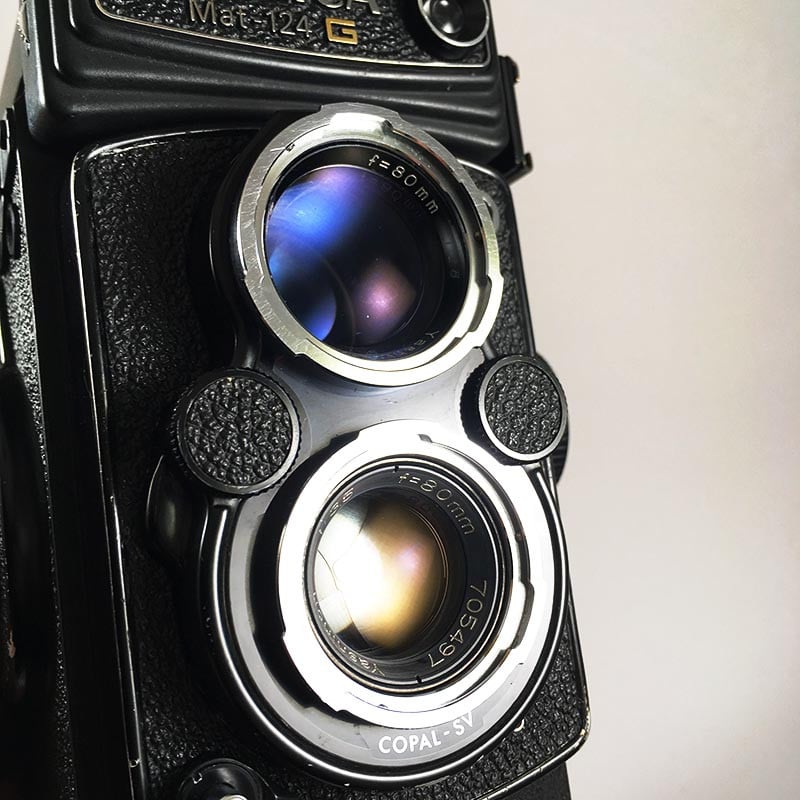 Yashica Mat 124G & Yashinon 80mm 3.5