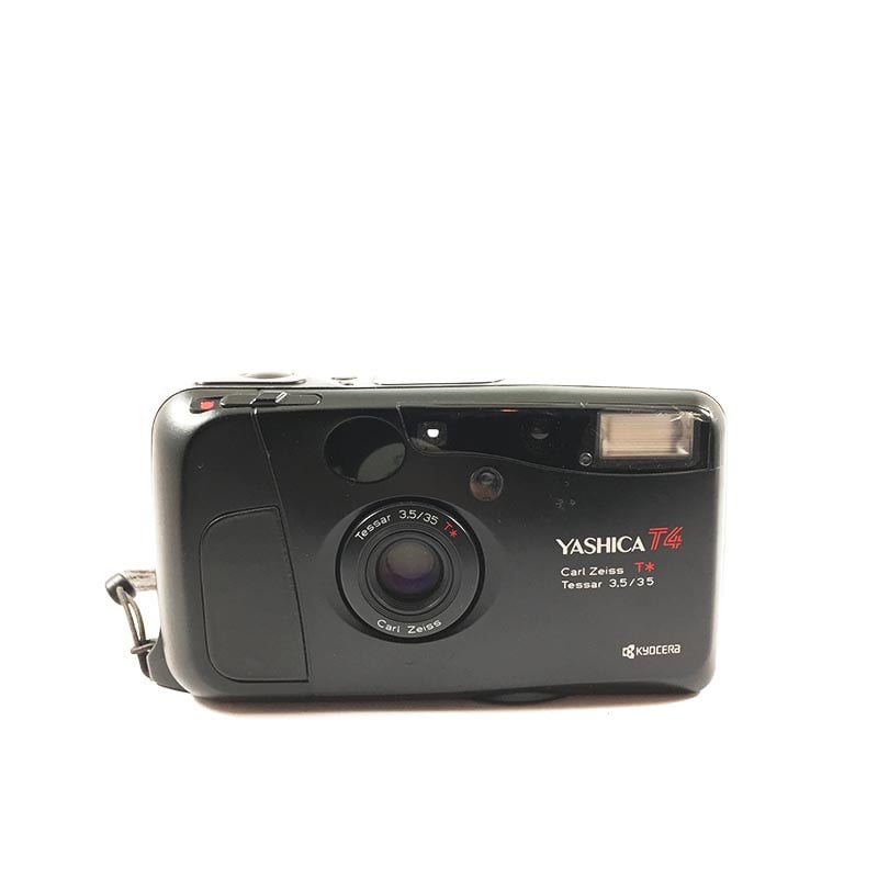 Yashica T4 Carl Zeiss 35mm 3.5
