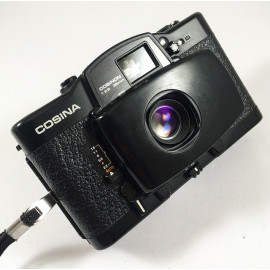 cosina cx-2 cx2 cx II compact 35mm 2.8 point and shoot petit appareil argentique