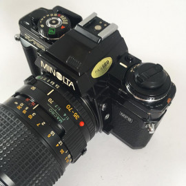 Minolta X-700 & Zoom 35 - 70mm 3.5 reflex 35mm analog film camera vintage multimode