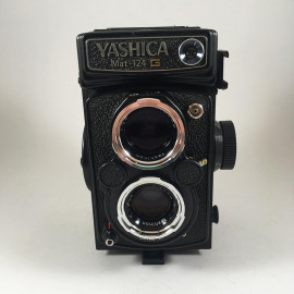 yashica mat 124g yashinon 80mm 120 tlr reflex moyen format 6x6 argentique photo photographie