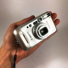 Canon Prima Super 130 analog film camera compact 35mm 38-130mm vintage