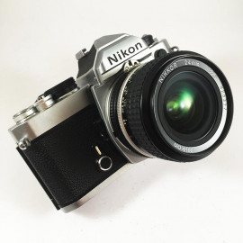 nikon fm argentique reflex 24mm nikkor 2.8 135 35mm film appareil ancien grand angle