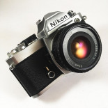 nikon fm chrome argentique reflex 50mm nikon lens series e 1.8 135 35mm film