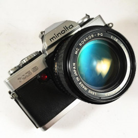 minolta xg9 35mm reflex 24 36 analog camera film 35mm 135 auto mode automatic vintage zoom 50mm 1.4 mc rokkor