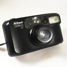 nikon AF 200 compact autofocus point and shoot sure shot appareil argentique 38-70mm 4.7 8 135 vintage ancien