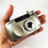 minolta riva af zoom silver aspherical 75W point and shoot antic vintage 28-75mm macro analog compact camera 3.5 8.9